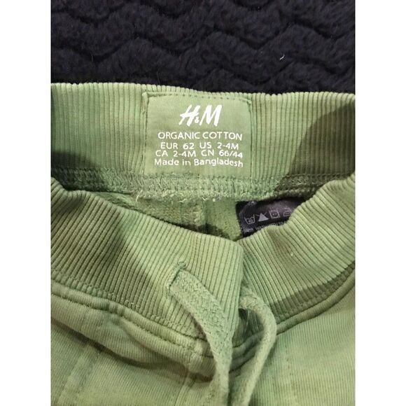 H&M baby sized 2-4 Month Green Jogger Pants - Picture 2 of 3
